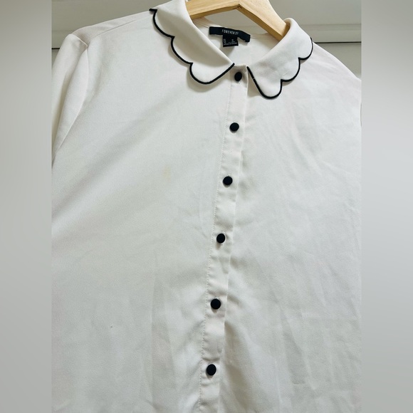 Forever 21 Collared White Top - Picture 3 of 4